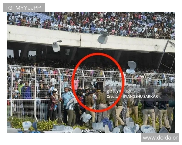 梅西因天气原因航班延误印度行第四站活动推迟四十分钟