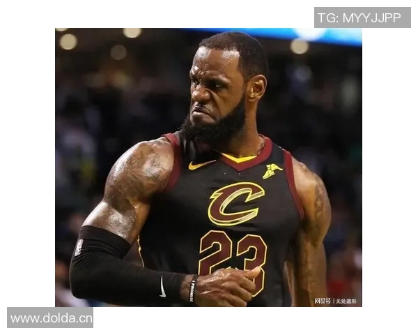 詹姆斯助力落选秀里夫斯展现团队精神乔丹科比难以做到的无私行为