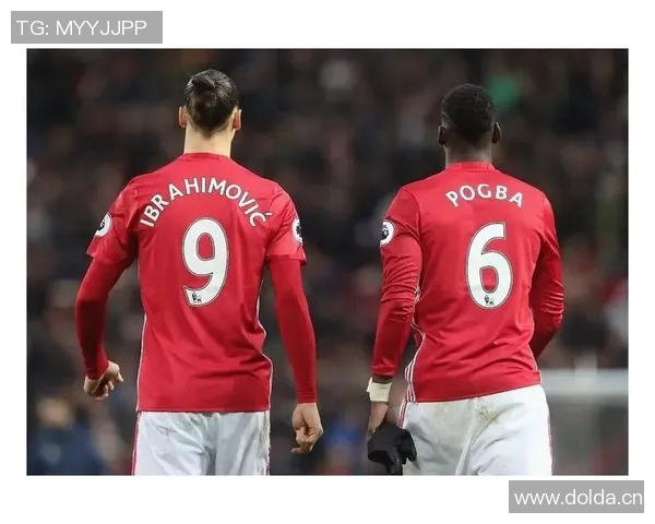 机灵鬼库尼亚最后时刻踢倒琼斯拖延时间引发索博不满双红会火药味十足 机灵鬼库尼亚最后时刻踢倒琼斯拖延时间引发索博不满双红会火药味十足