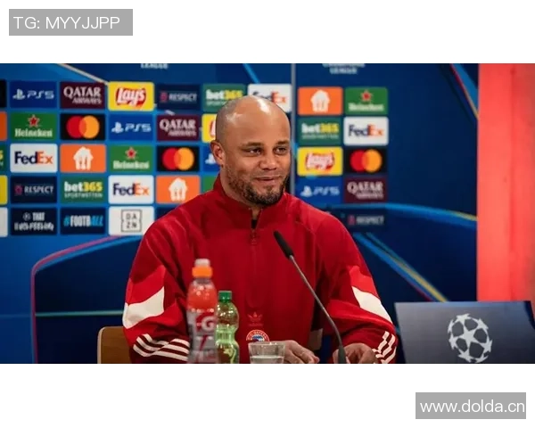 孔帕尼谈诺伊尔出征科隆的决定强调首发位置没有绝对保障